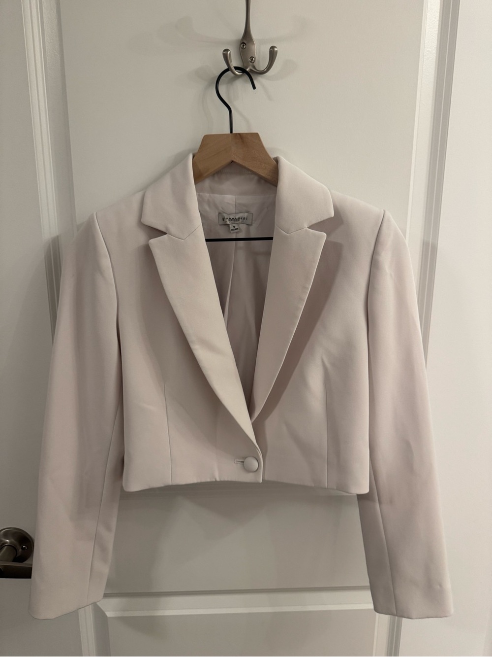 Gianni Bini Blush Cropped Blazer Jacket